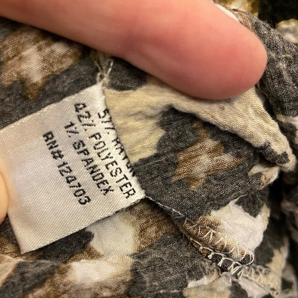 Rebecca Malone Animal Print Button-down Blouse Small - Picture 12 of 12